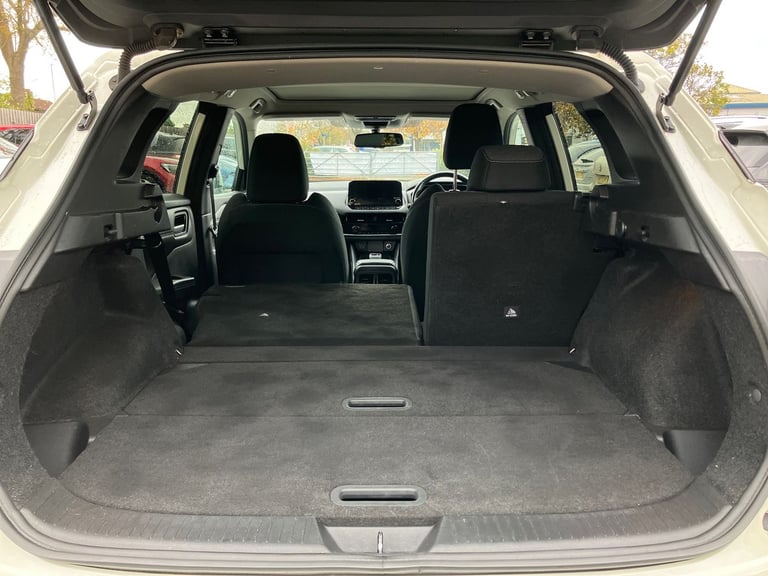 2021 Nissan Qashqai 1.3 DiG-T MH 158 N-Connecta 5dr Xtronic SUV PETROL Automatic