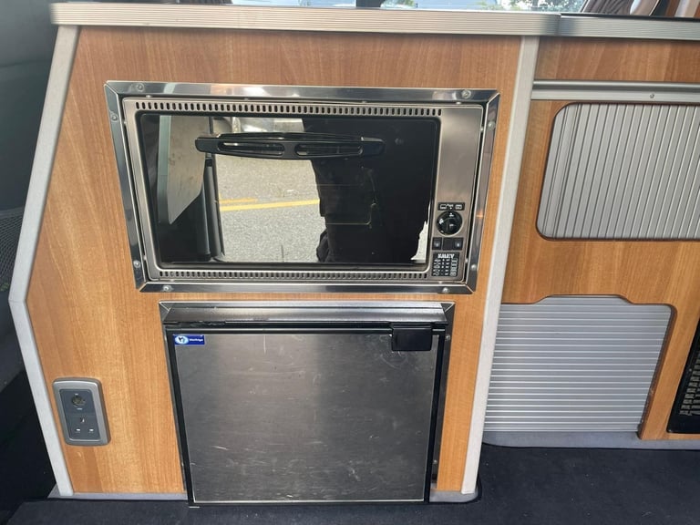 Wellhouse Hyundai i800