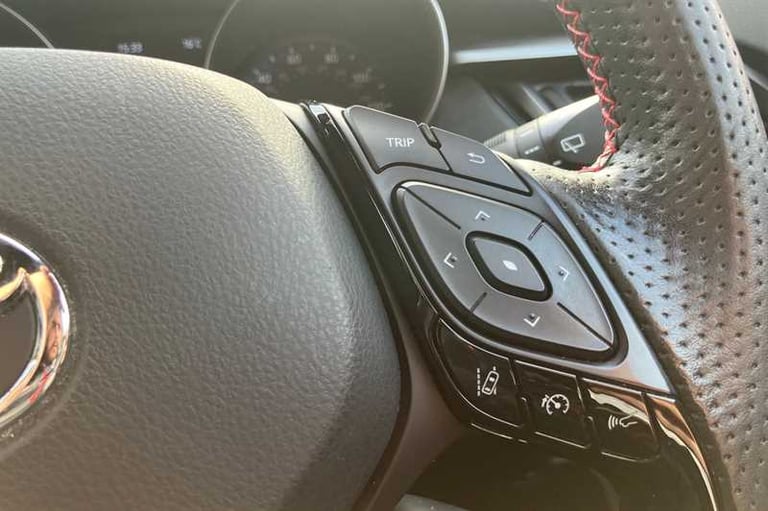 2022 Toyota C-HR 1.8 VVT-h GR SPORT SUV 5dr Petrol Hybrid CVT Euro 6 (s/s) (122 ps) SUV Hybrid Au...