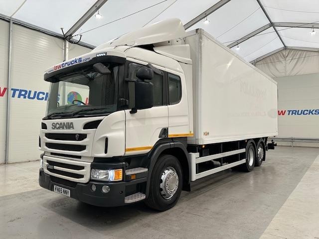 Scania P320 6x2 Rear Lift Sleeper Cab Fridge Box