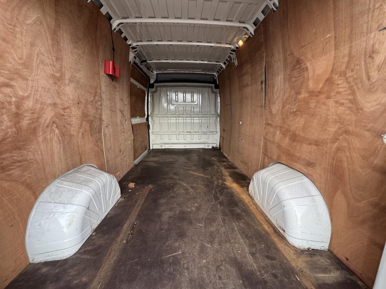 2016 Peugeot Boxer 2.0 BlueHDi H2 Van 130ps PANEL VAN DIESEL Manual