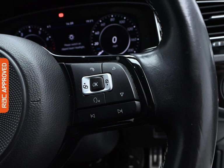 2017 Volkswagen Golf 2.0 TSI R Hatchback 5dr Petrol Manual 4Motion Euro 6 (s/s) (310 ps) Hatchbac...