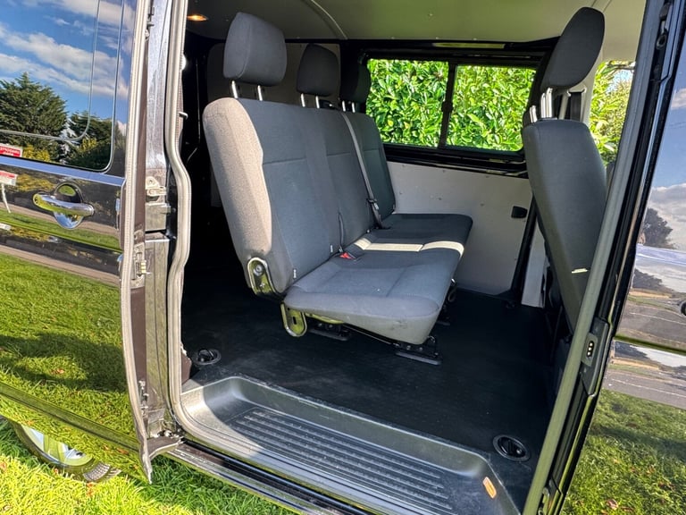 2018 Volkswagen Transporter 2.0 TDI BMT 150 Highline Kombi Van DSG WINDOW VAN Diesel Automatic