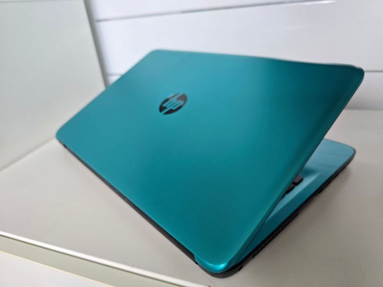 HP Pavilion 15-ba077 15inch laptop 8GB Ram, 240GB SSD 
