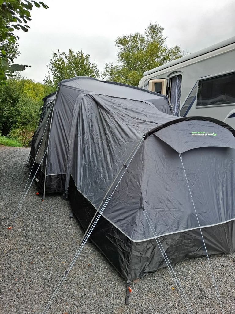 image for Driveaway tall awning with bedroom annex.
