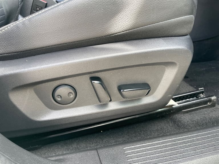 2022 Nissan Qashqai 1.3 DiG-T MH 158 Tekna 5dr Xtronic HATCHBACK PETROL Automatic