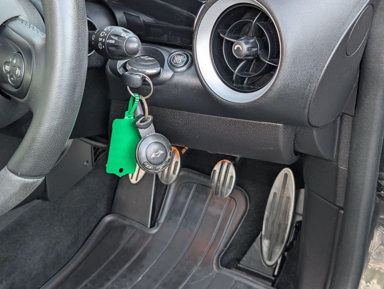 2013 MINI Hatch 1.6 John Cooper Works Euro 5 (s/s) 3dr HATCHBACK Petrol Manual