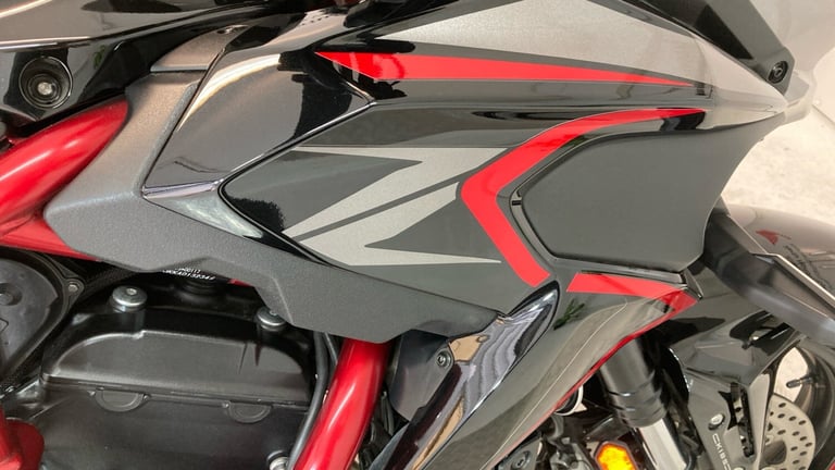 2022 Kawasaki Z R1000KNFAN (22MY) SPORTS Petrol Manual