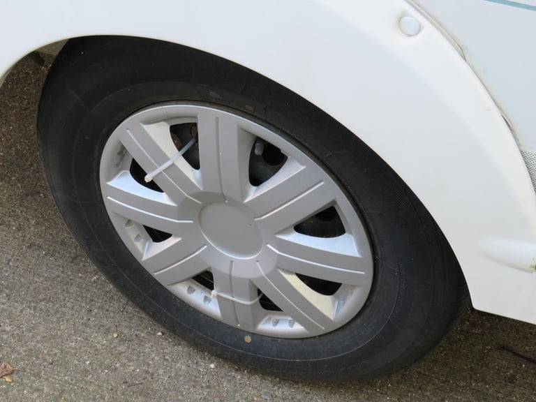 Swift Charisma 230 2 Berth 