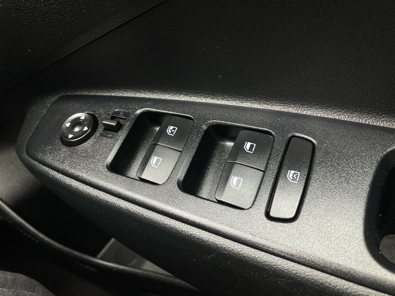 2022 Hyundai i10 1.2 MPi Premium 5dr Auto Hatchback PETROL Automatic