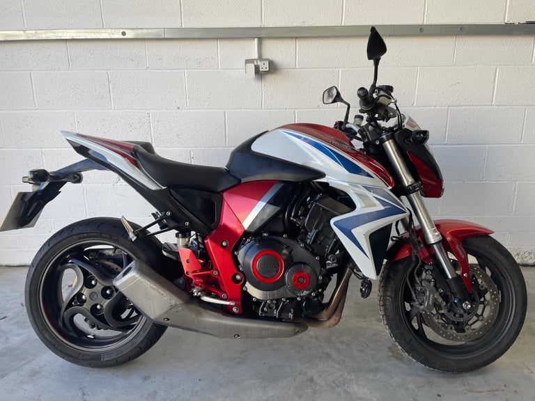 2015 HONDA CB1000 RA-F - CB1000R - ONE OWNER - 16K MILES - JUST HAD BIG SERVICE