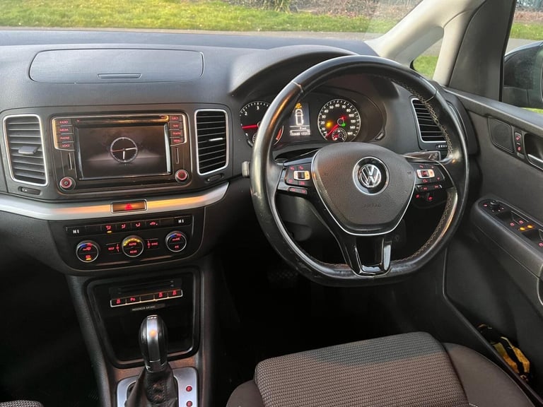 VOLKSWAGEN SHARAN 2.0 TDI BlueMotion Tech SE Nav 2016