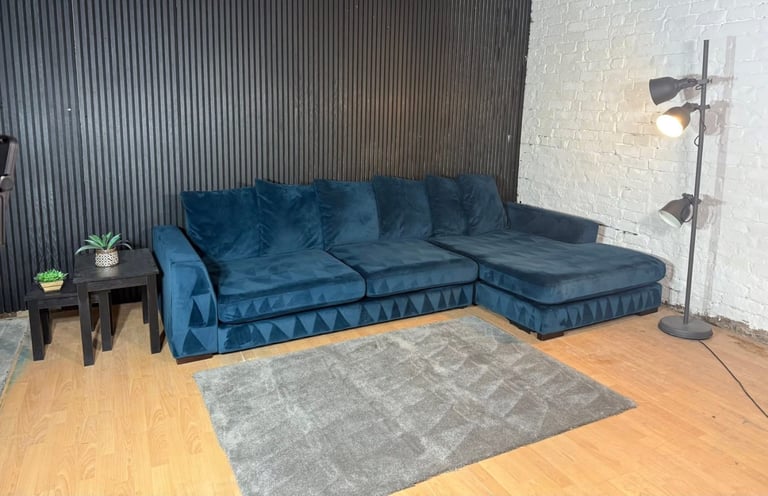 DFS Navy Plush Corner Sofa FREE SAME/NEXT DAY DELIVERY