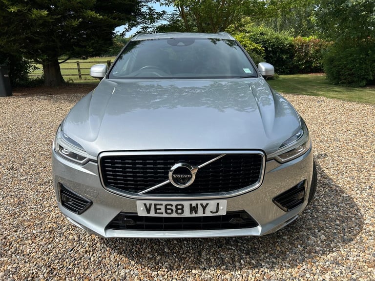 VOLVO XC60 2.0 R-Design T8 Twin Engine AWD 2018