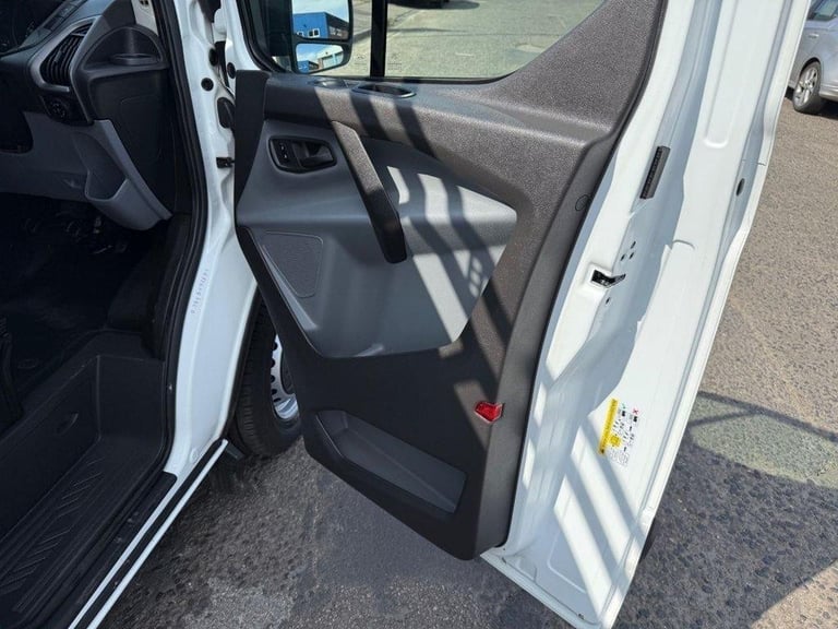 2018 67 FORD TRANSIT CUSTOM 2.0 TDCI 290 PANEL VAN 5DR DIESEL MANUAL L1 H1 (157