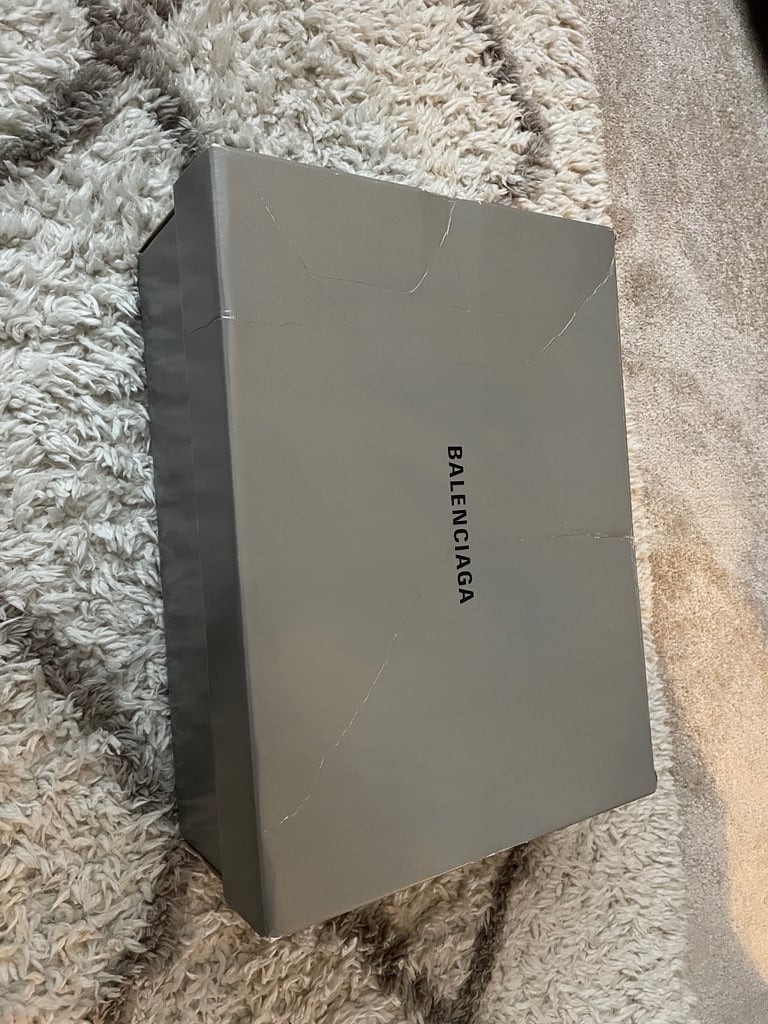 Balenciaga speed sock lace up 100% authentic like new 