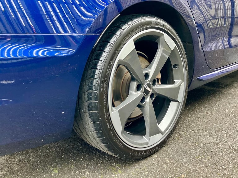 AUDI A4 2.0 TDI 30 Black Edition 2019