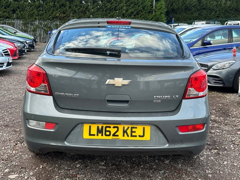 2012 Chevrolet Cruze 2.0 VCDi LT 5DR LOW MILEAGE DIESEL  HATCHBACK Diesel Manual