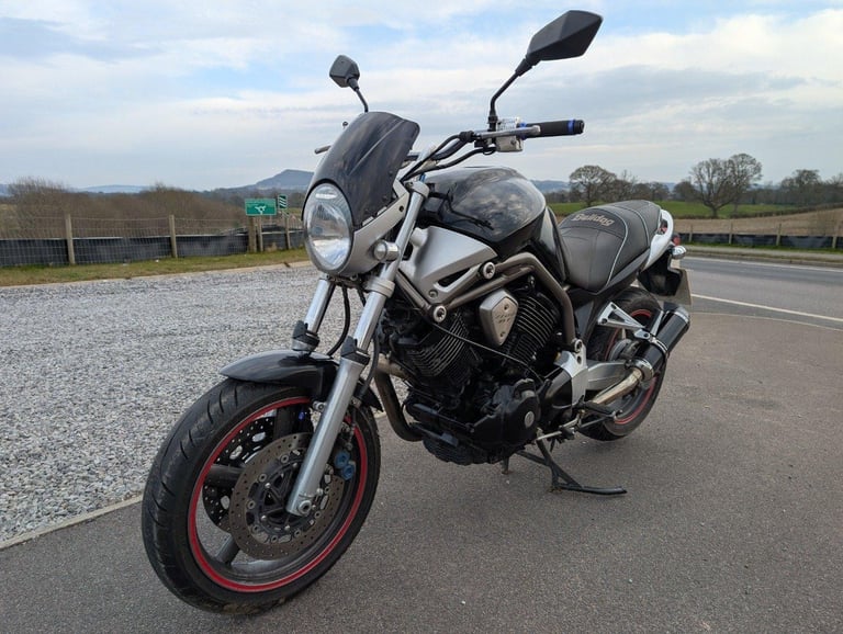 2002 YAMAHA BT1100 BULLDOG