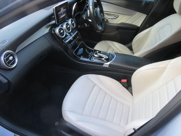 2014 Mercedes-Benz C Class 2.1 C220 BlueTEC AMG Line G-Tronic+ Euro 6 (s/s) 4dr SALOON Diesel Aut...
