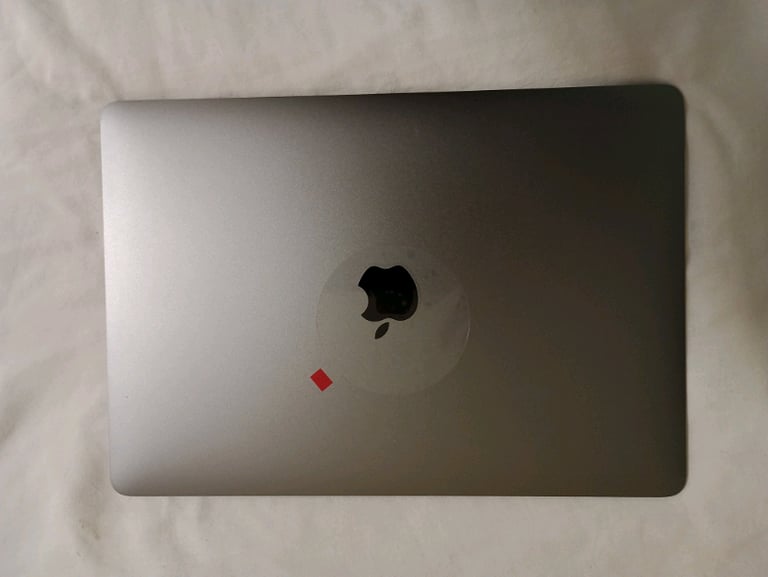 MacBook Pro Mid 2020 A2289 (Screen Only)