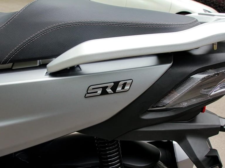 Voge SR1 Prestigious 125cc Scooter