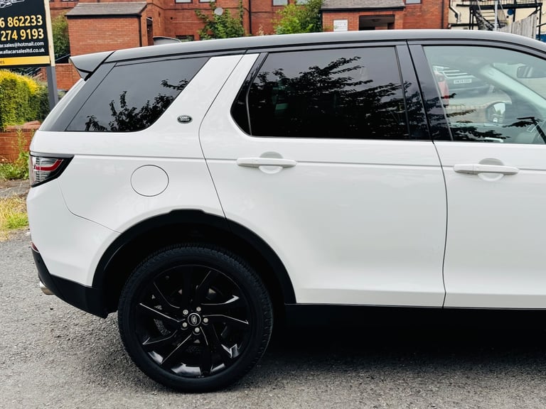 2016 Land Rover Discovery Sport TD4 HSE BLACK 5-Door Diesel