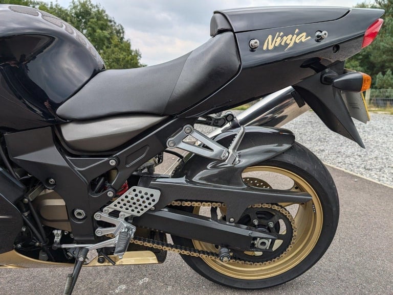 2005 KAWASAKI ZX-12R