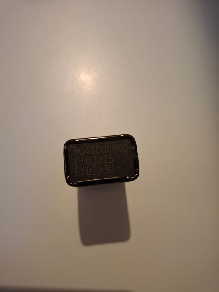 One 9V Duracell Plus battery  - new.