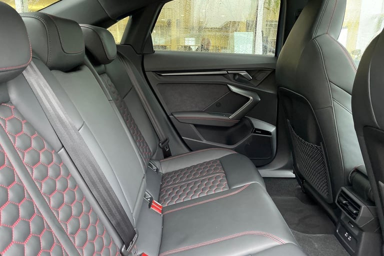 2025 Audi RS3 2.5 TFSI Carbon Black Saloon 4dr Petrol S Tronic quattro Euro 6 (s/s) (400  SALOON ...