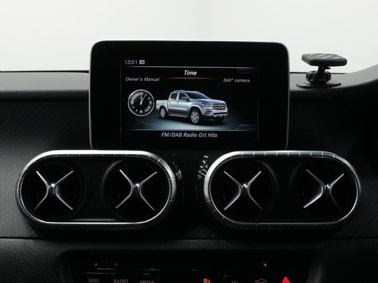 2018 Mercedes-Benz X-Class 2.3 CDI Progressive Auto 4MATIC Euro 6 4dr PICK UP Diesel Automatic