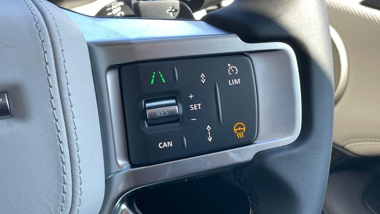 2025 Land Rover Discovery 3.0 D350 MHEV Dynamic HSE SUV 5dr Diesel Auto 4WD Euro 6 (s/s) (350 ps)...