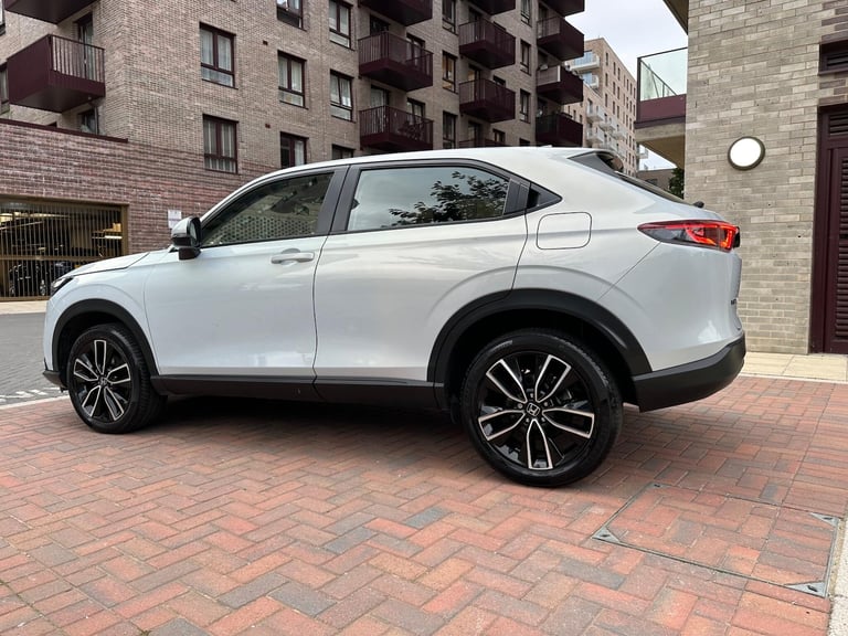 2024 Honda HR-V 1.5 h i-MMD Elegance CVT Euro 6 (s/s) 5dr HATCHBACK Petrol/Electric Hybrid Automatic