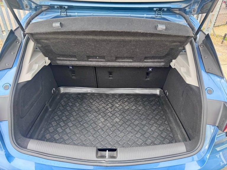 2016 Vauxhall Astra 1.6 CDTi ecoFLEX Design Hatchback 5dr Diesel Manual Euro 6 (s/s) (110 ps) Hat...