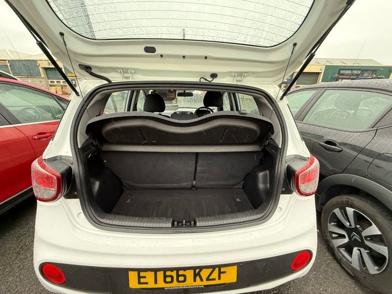 2017 Hyundai i10 1.2 SE 5dr HATCHBACK PETROL Manual
