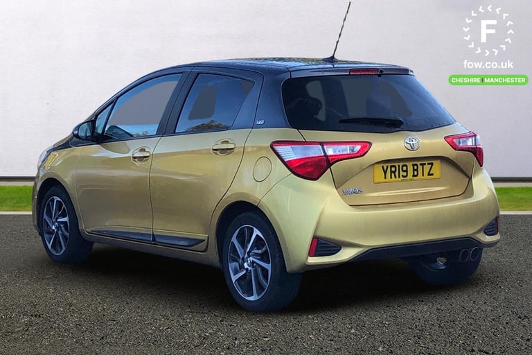 2019 Toyota Yaris 1.5 VVT-i Y20 5dr [Bi-tone] Hatchback PETROL/ELECTRIC Manual