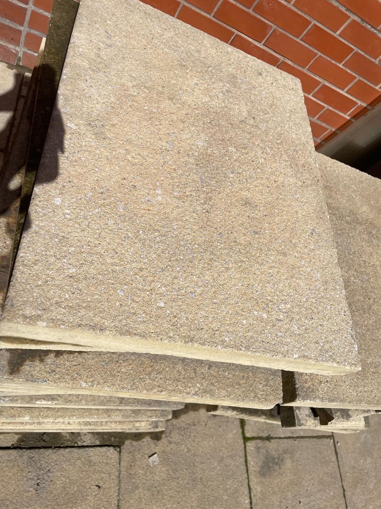 18 X Yorkstone Paving Slabs Stones in Buff 600x450x50mm Flag Stones 4.85m2