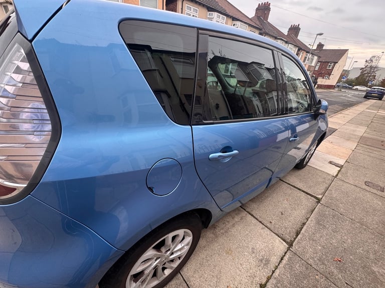 ✅ 2014 Renault Megan 1.6 diesel 