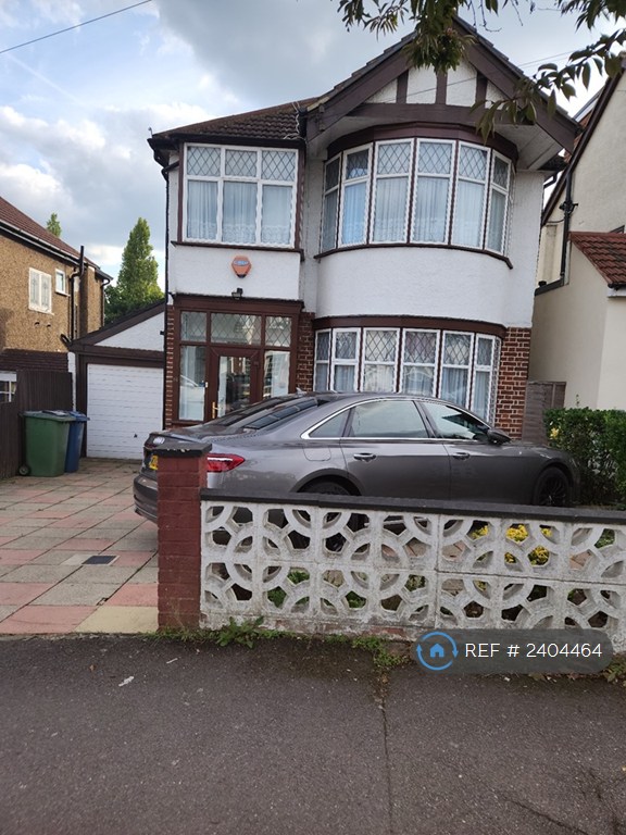 image for 3 bedroom house in Cavendish Avenue, Harrow, HA1 (3 bed) (#2404464)