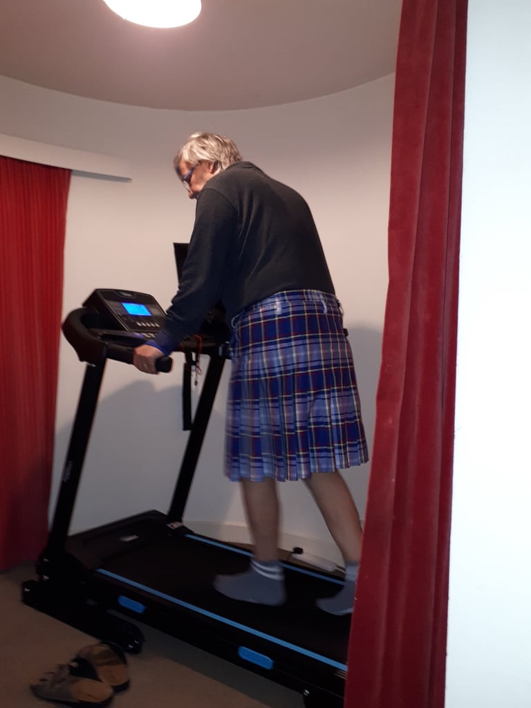 Body Train MT06 Treadmill 