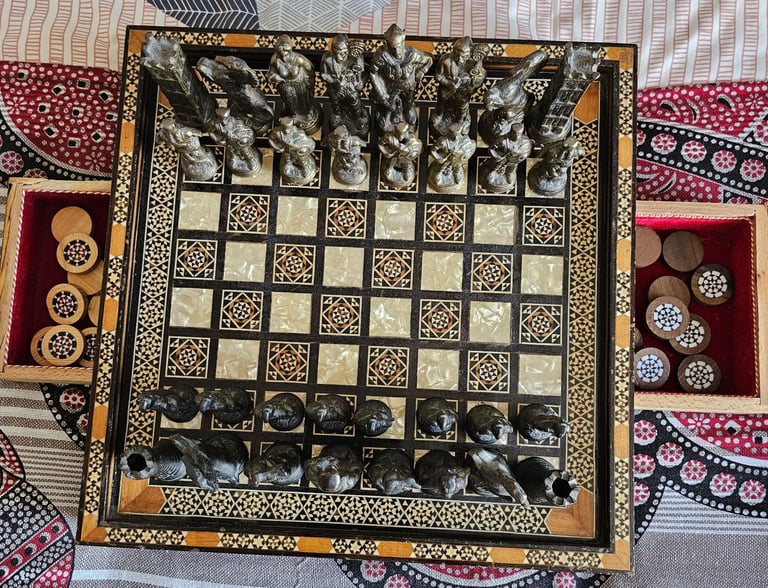 Outstanding Chess set
