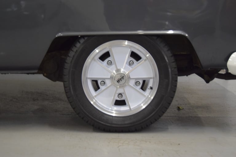 1970 Volkswagen Camper Classic Car