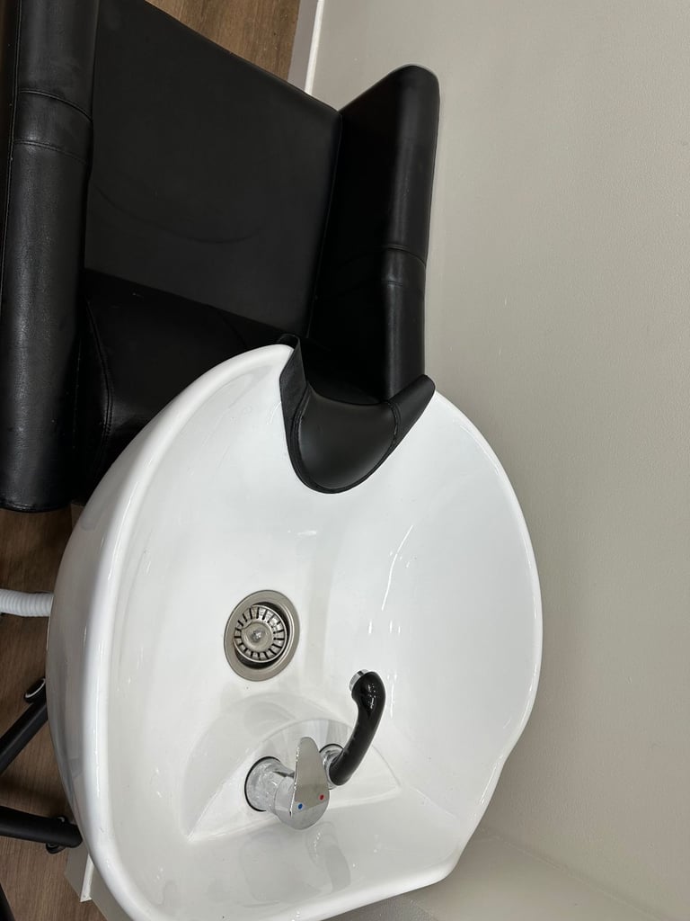 image for for sale second hand shampoo station