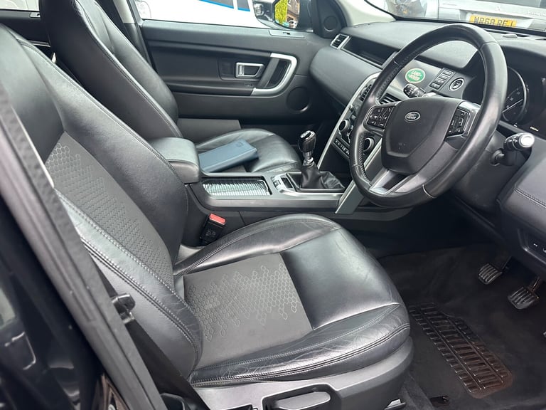2016 Land Rover Discovery Sport TD4 SE TECH 5-Door Diesel