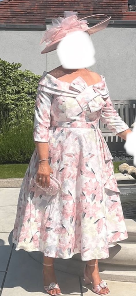 image for mother of bride/groom outfit