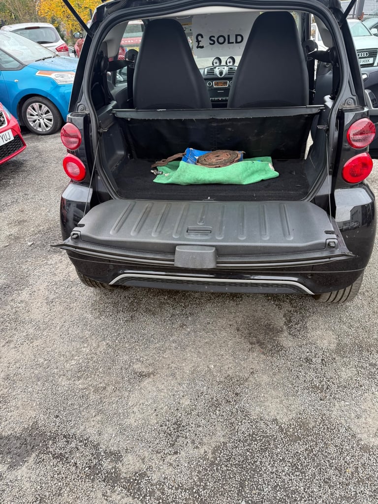 1 Former Keeper 2014 Smart FORTWO 1.0 Petrol Semi -Auto 54,000 Miles,MOT’d 1 Full yea