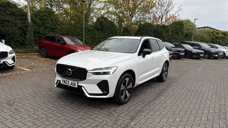 2023 Volvo XC60 Recharge Plus, T6 AWD plug-in hybrid, Electric/Petrol, Dark Estate Petrol Paralle...