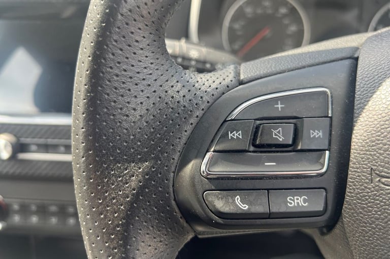 2020 20 MG MG ZS 1.5 VTI-TECH EXCLUSIVE SUV 5DR PETROL MANUAL EURO 6 (S/S) (106 