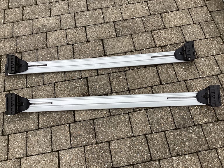 VOLVO XC60 Wing Bar Evo Roof Bars