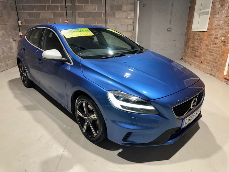 2016 Volvo V40 T2 [122] R DESIGN 5dr Geartronic HATCHBACK Petrol Automatic